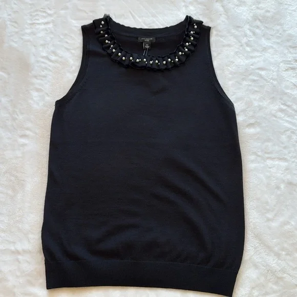 Ann Taylor Merino Wool Sleeveless Sweater - Picture 5 of 11